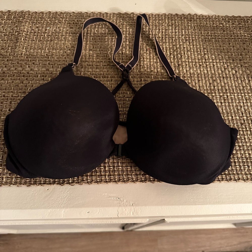 Warners front clasp racer back black bra - 38C